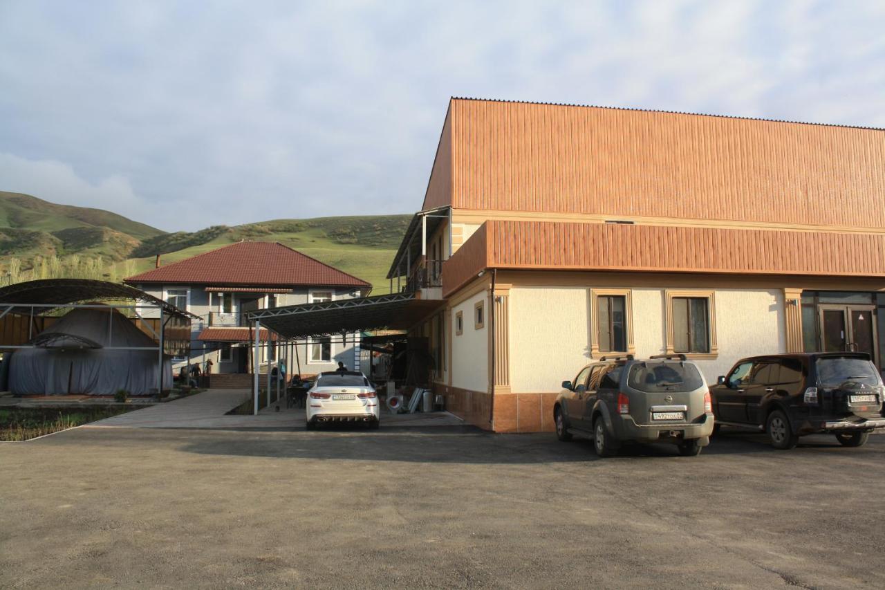 Saty Guest House Экстерьер фото