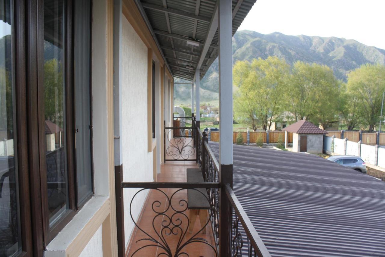 Saty Guest House Экстерьер фото