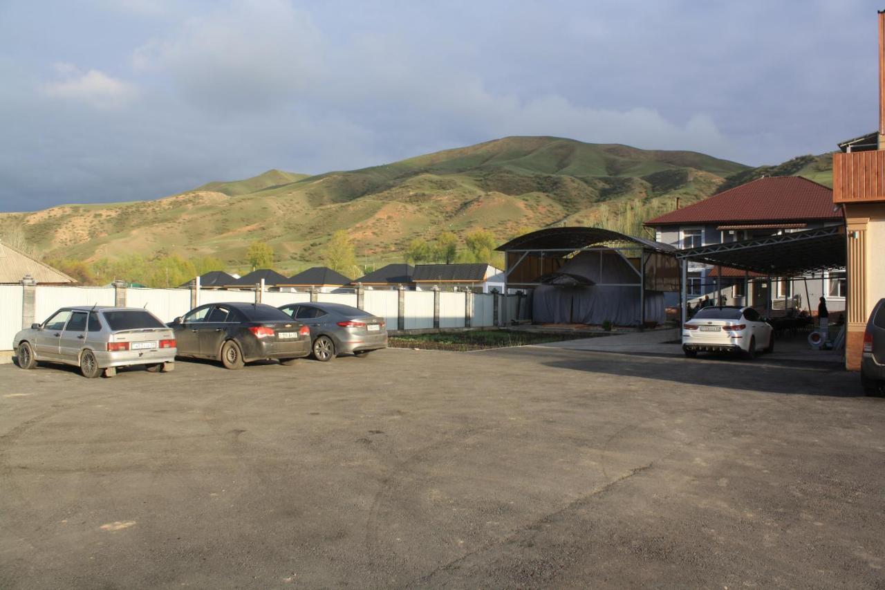 Saty Guest House Экстерьер фото