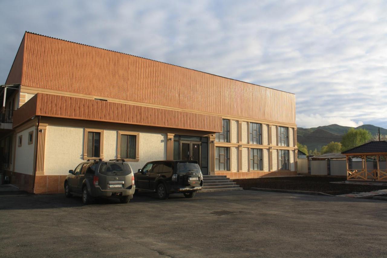 Saty Guest House Экстерьер фото