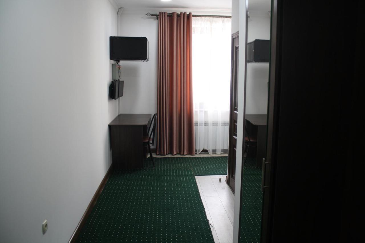 Saty Guest House Экстерьер фото
